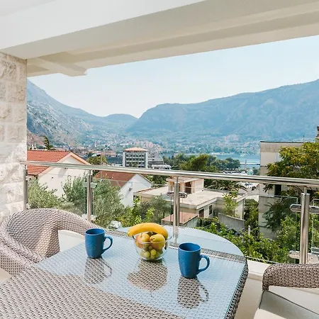 Apartments Los Olivos Kotor Room photo