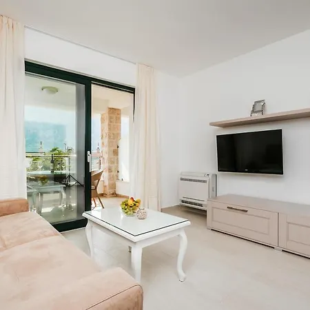 Apartments Los Olivos Kotor Exterior photo